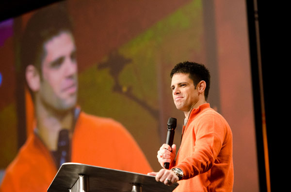 Who Are the Megachurch Leaders Who Decide Elevation Church Pastor Steven Furtick’s ‘Secret’ Salary and Influence His Ministry? Who Are the Megachurch Leaders Who Decide Elevation Church Pastor Steven Furtick’s ‘Secret’ Salary and Influence His Ministry?