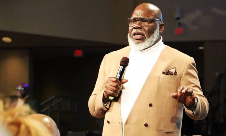 T. D. Jakes Keeps Preaching Revival After Shooting Down Rumors
