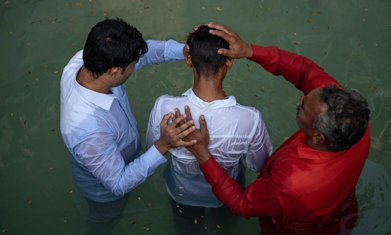 How Laxman from India shows courage in the midst of violence · Serving Persecuted Christians Worldwide How Laxman from India shows courage in the midst of violence · Serving Persecuted Christians Worldwide