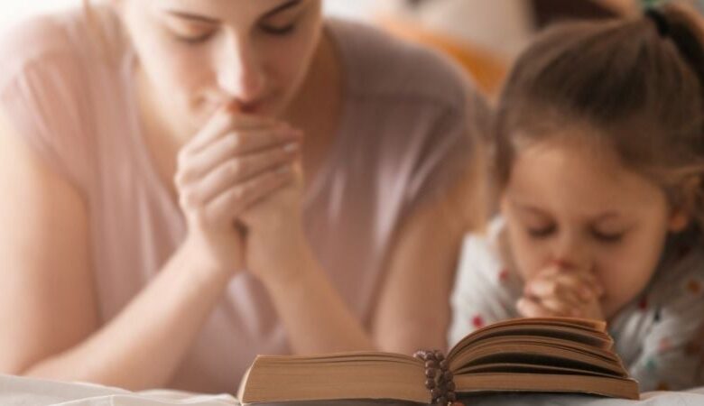 5 Powerful Prayers to Inspire Christian Parenting