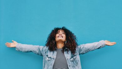 36 Uplifting Bible Verses About Finding Happiness in Hard Times