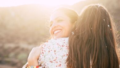 5 Inspiring Bible Verses to Send a Struggling Loved One