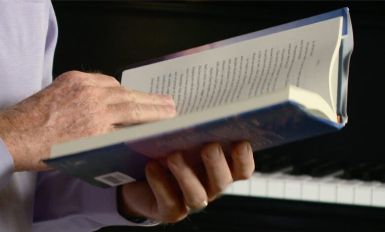 Max’s books, find a complete list of books written by Max Lucado