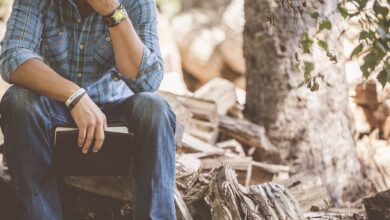 15 Comforting Christian Songs for a Death or Tragedy