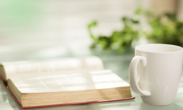 A Christian Woman’s Guide to Consecration (2025) — EEW Magazine A Christian Woman’s Guide to Consecration (2025) — EEW Magazine