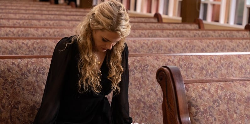 grieiving-funeral-sunmoon