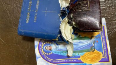 Bibles are said to protect Ukrainian soldiers against bullets