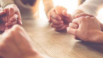 9 Breakthrough Prayers for the Local Church